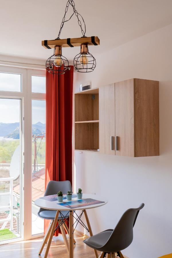 Jg Studio Apartment Vranjina Kültér fotó